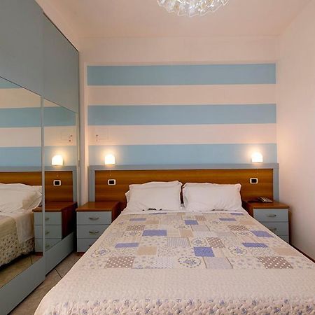 Hotel Le Soleil San Benedetto del Tronto Exteriör bild