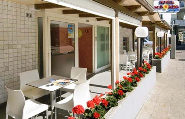 Hotel Le Soleil San Benedetto del Tronto Exteriör bild